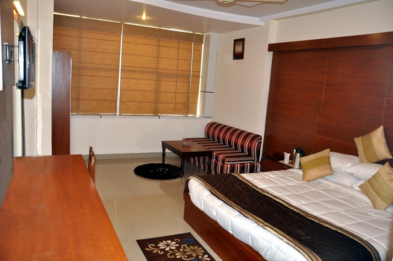 Hotel Mount View คาตรา ภายนอก รูปภาพ