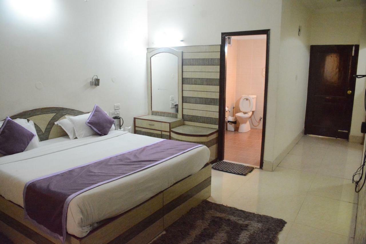 Hotel Mount View คาตรา ภายนอก รูปภาพ
