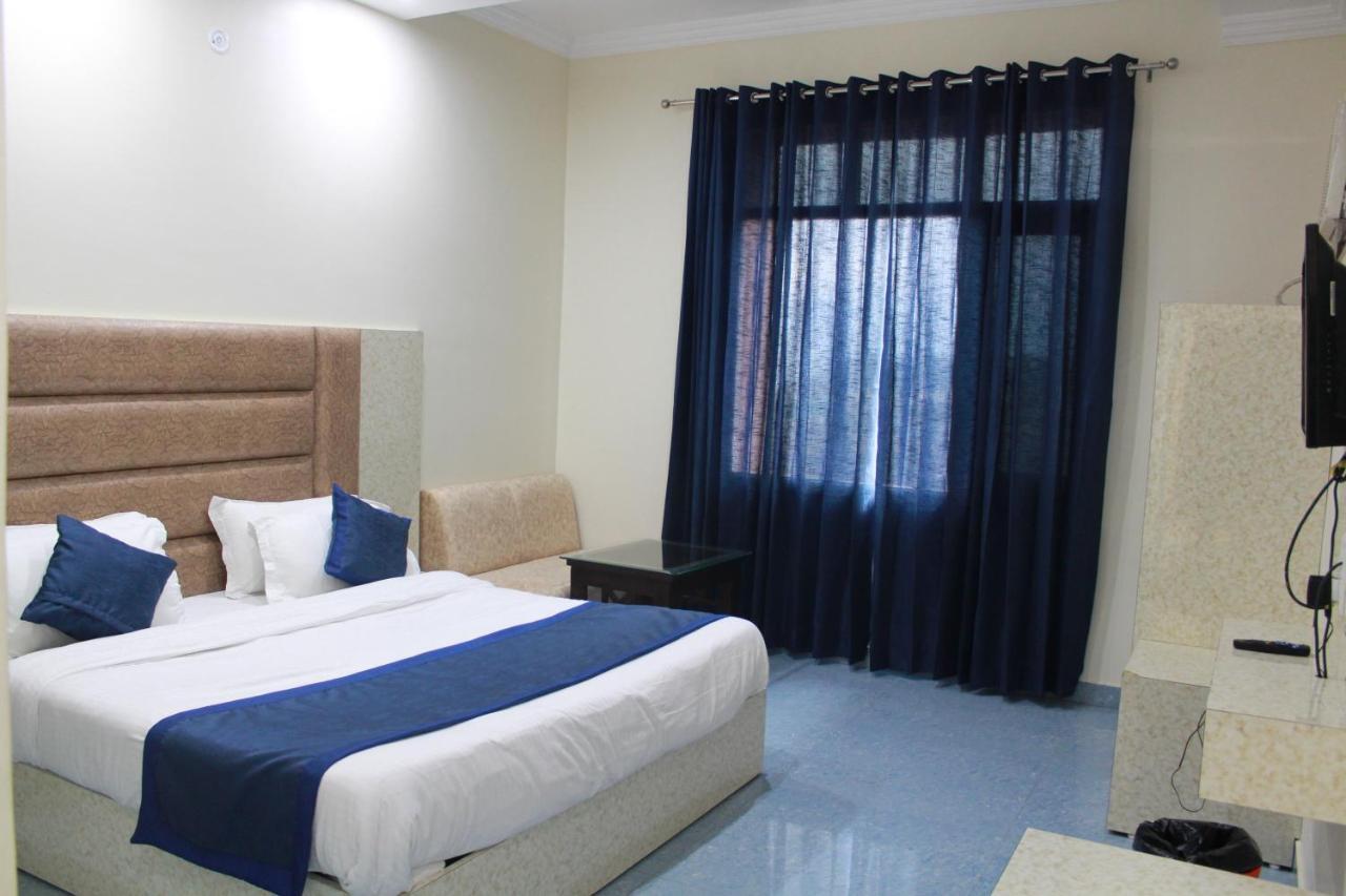 Hotel Mount View คาตรา ภายนอก รูปภาพ